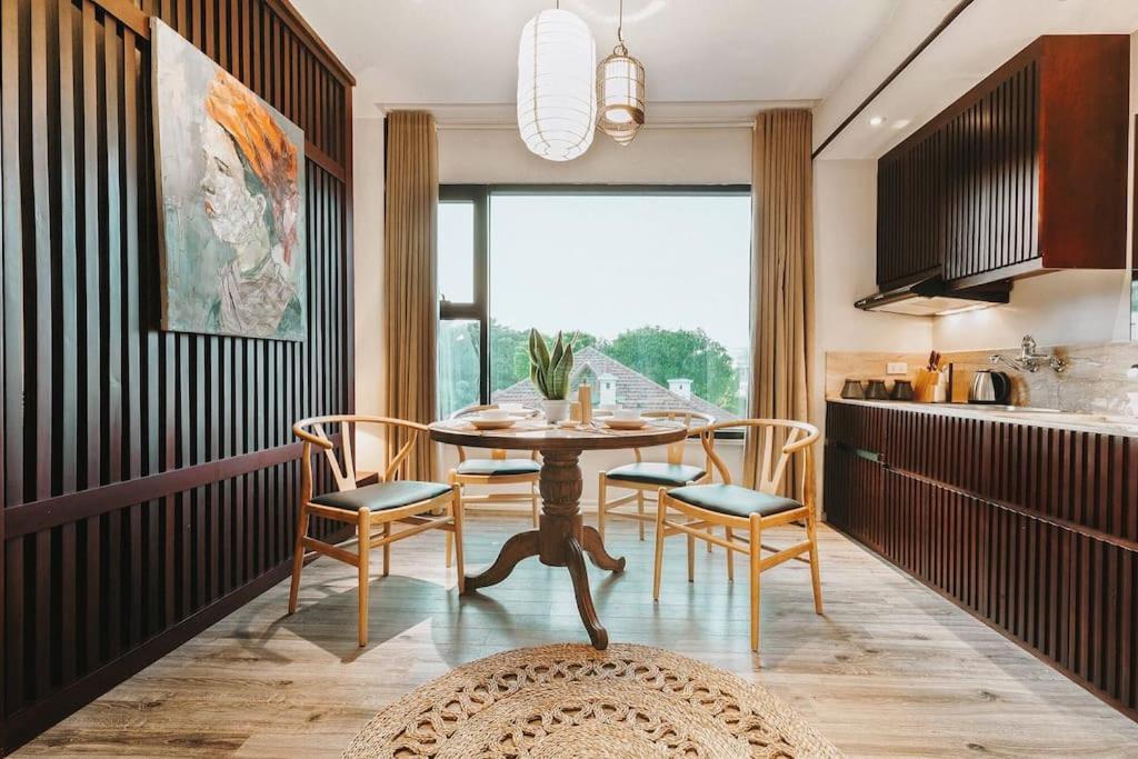 Homestay Giua Long Ha Noi - 10 Phut Den Pho Co Hanoi Exterior photo